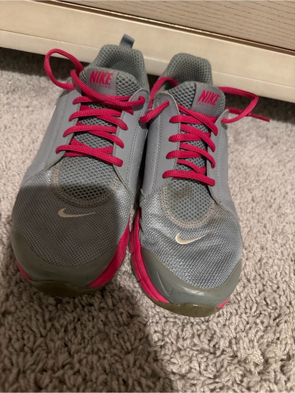Nike Women's Gray and Pink Running Sneakers